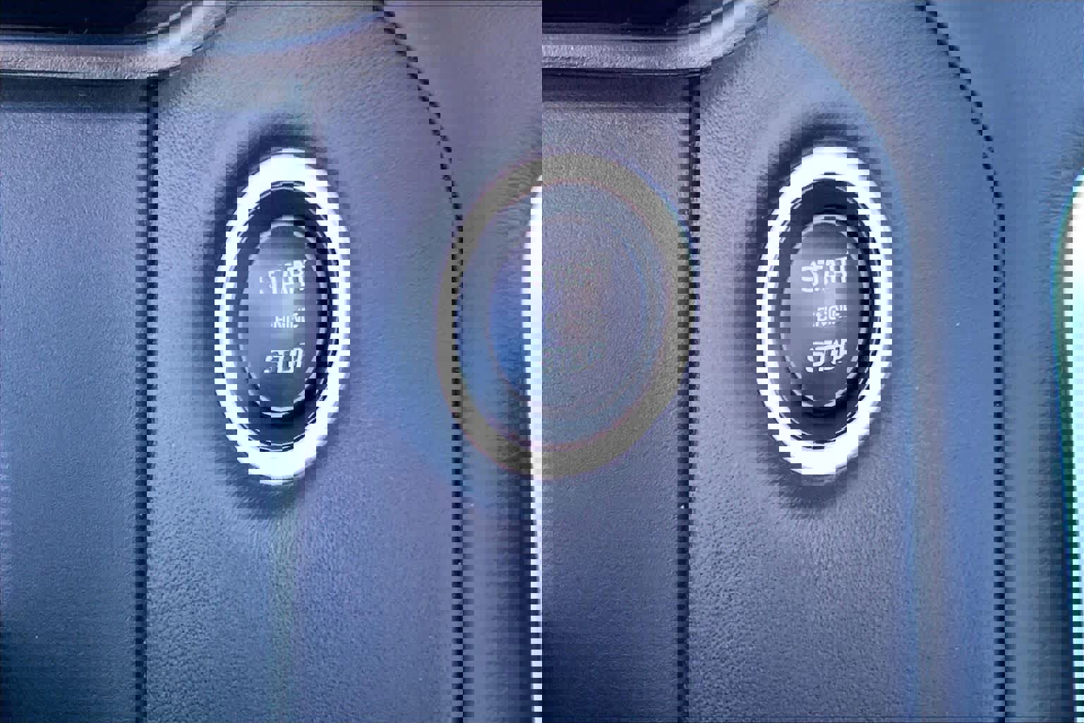 Used 2020 Land Rover Range Rover Velar R-Dynamic HSE image 31