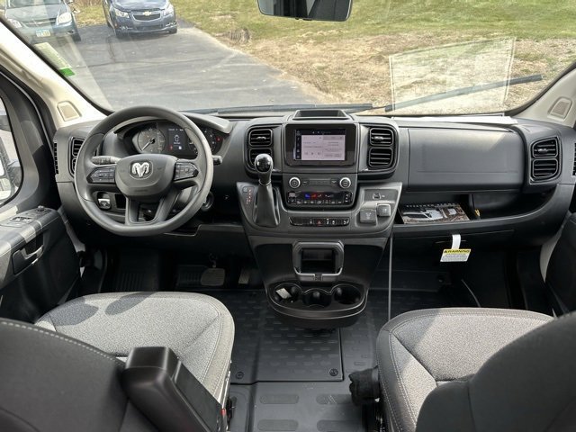 New 2024 RAM ProMaster 2500 w/ Safety Group FWD image 7