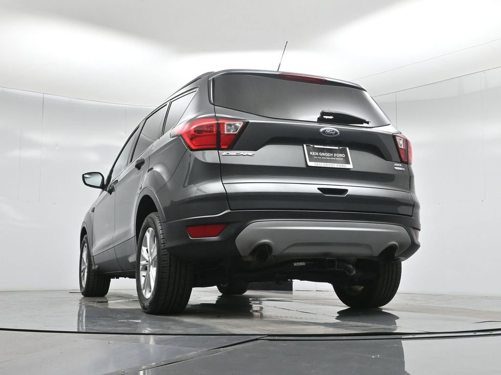 Certified 2019 Ford Escape SEL image 47