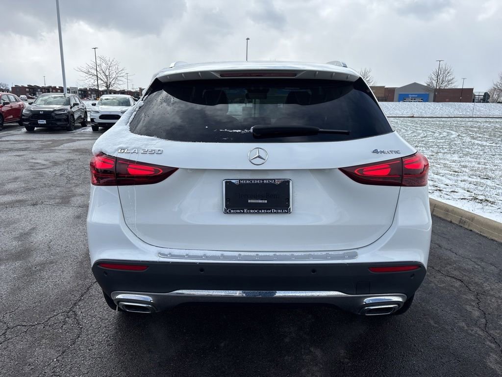 Used 2024 Mercedes-Benz GLA 250 GLA 250 image 8