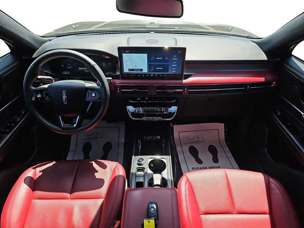 Used 2023 Lincoln Corsair Reserve w/ Jet Appearance Package image 12