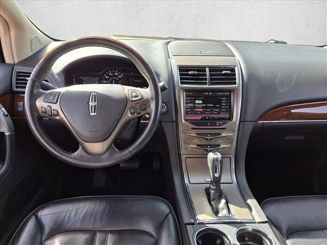 Used 2014 Lincoln MKX FWD w/ Equipment Group 101A image 13