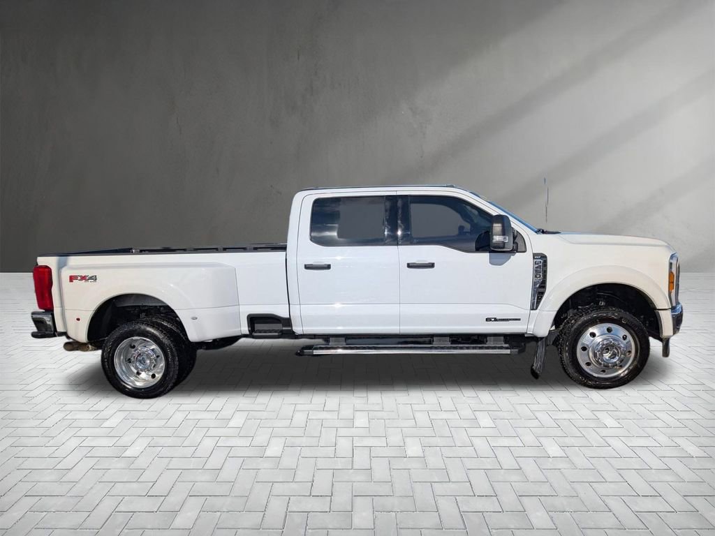Used 2025 Ford F450 XLT w/ FX4 Off-Road Package image 9