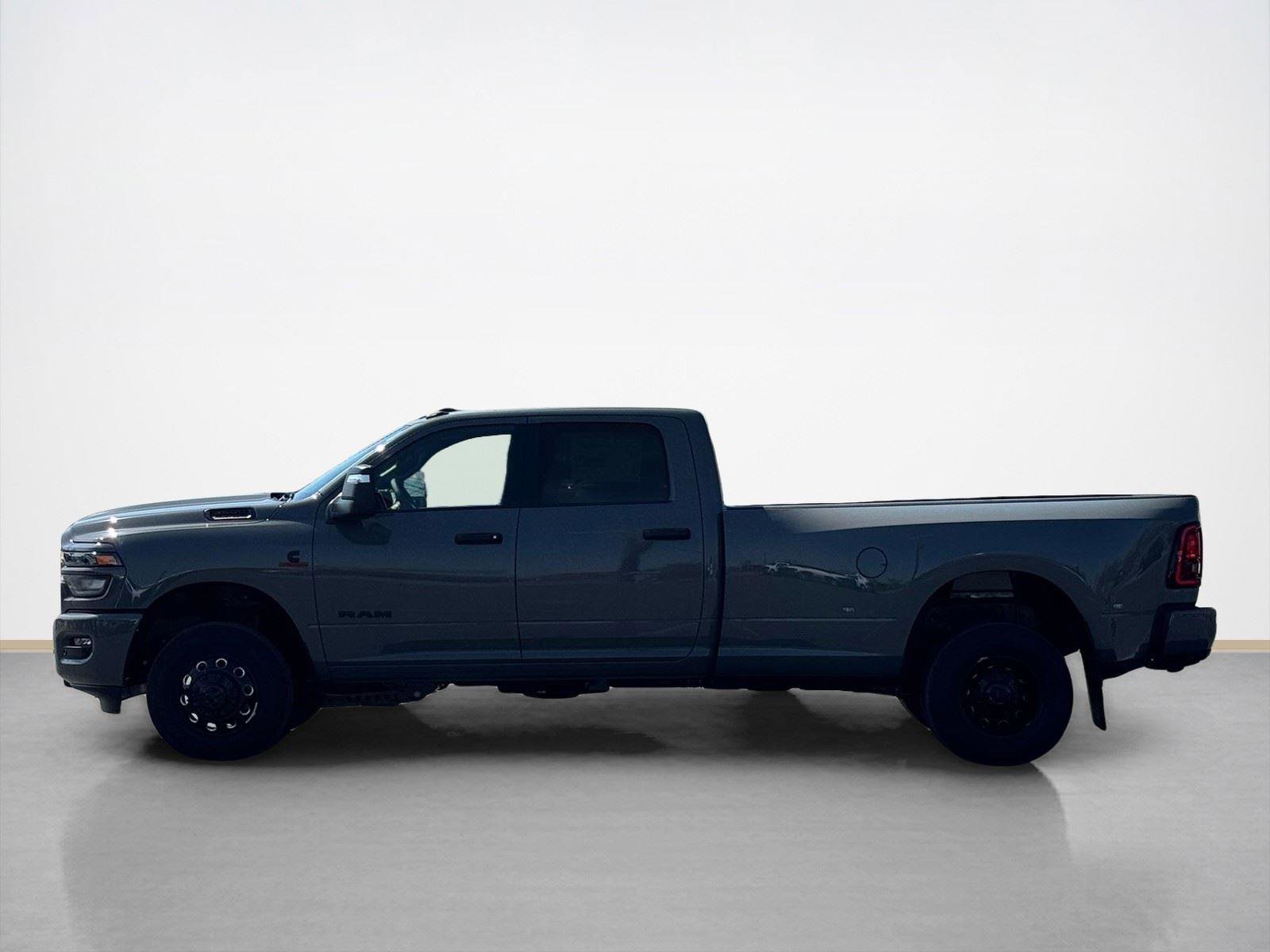New 2026 RAM 3500 Lone Star AWD/4WD image 4