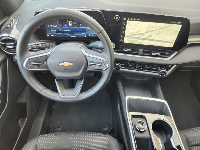 Used 2026 Chevrolet Equinox LT FWD image 28