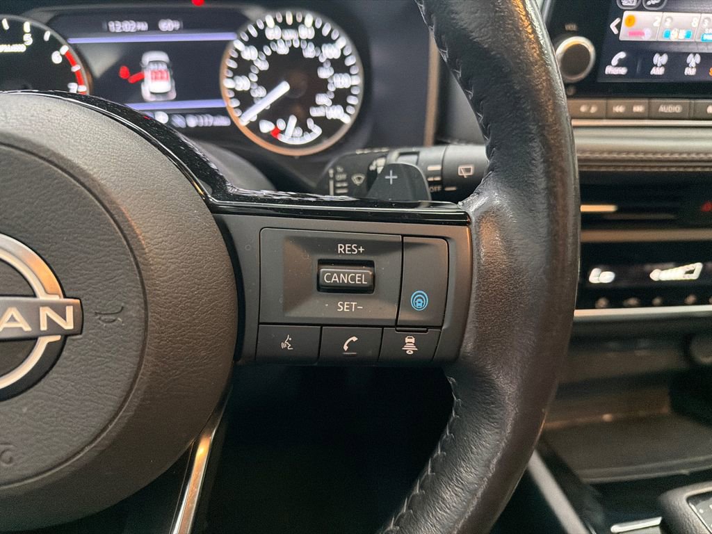 Used 2023 Nissan Rogue SV w/ SV Premium B Package image 28