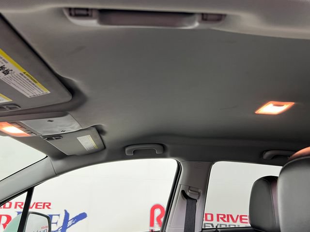 Used 2018 Chevrolet Trax LT w/ LT Convenience Package FWD image 21