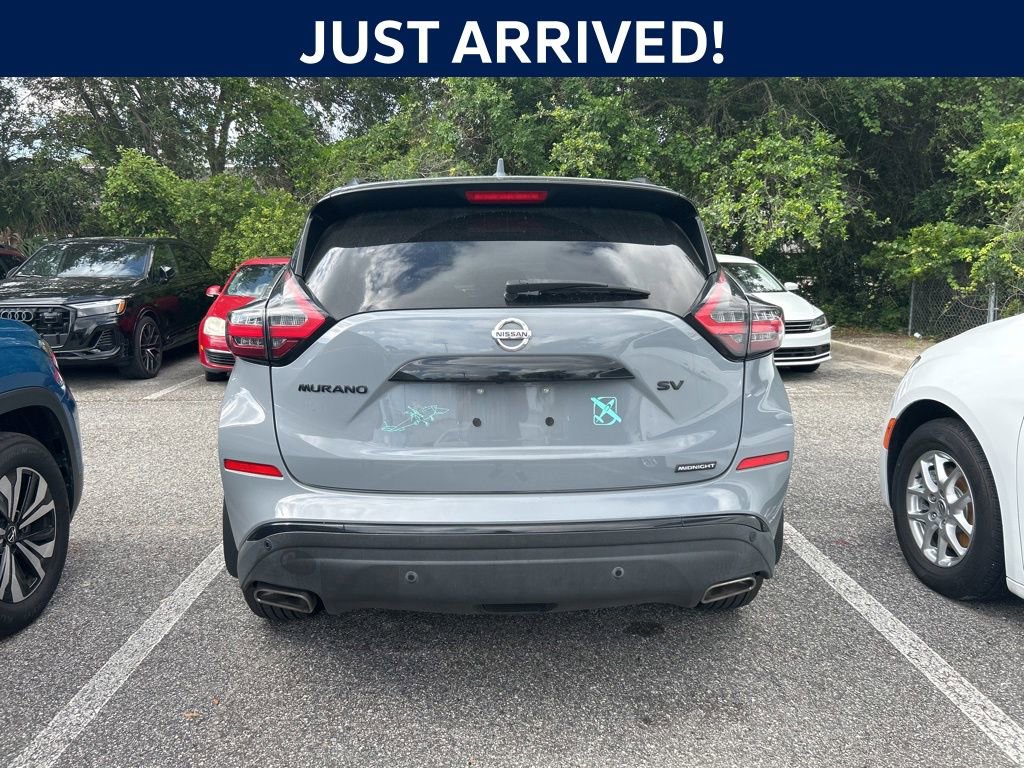 Used 2022 Nissan Murano SV w/ SV Midnight Edition Package FWD image 2