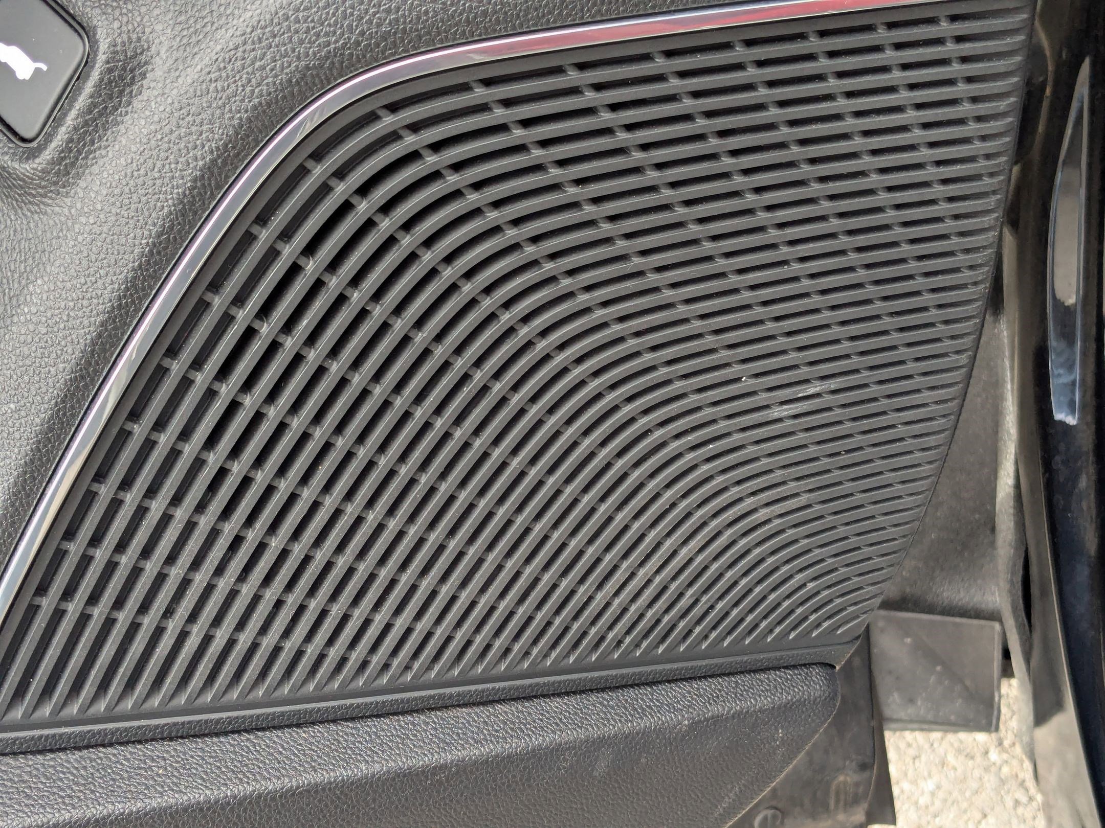 Used 2023 Acura MDX A-Spec image 15