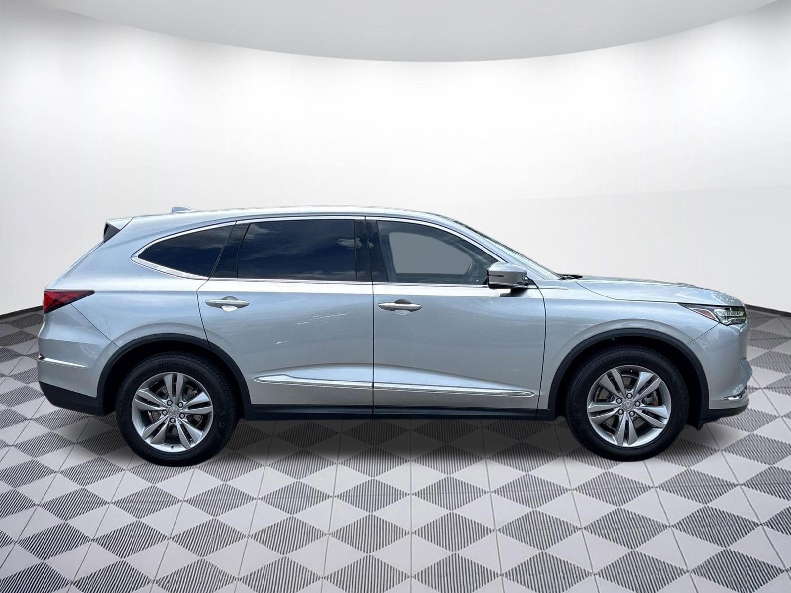 Used 2024 Acura MDX SH-AWD image 7