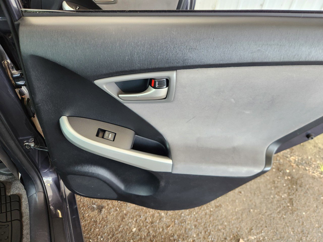Used 2012 Toyota Prius Three FWD image 17