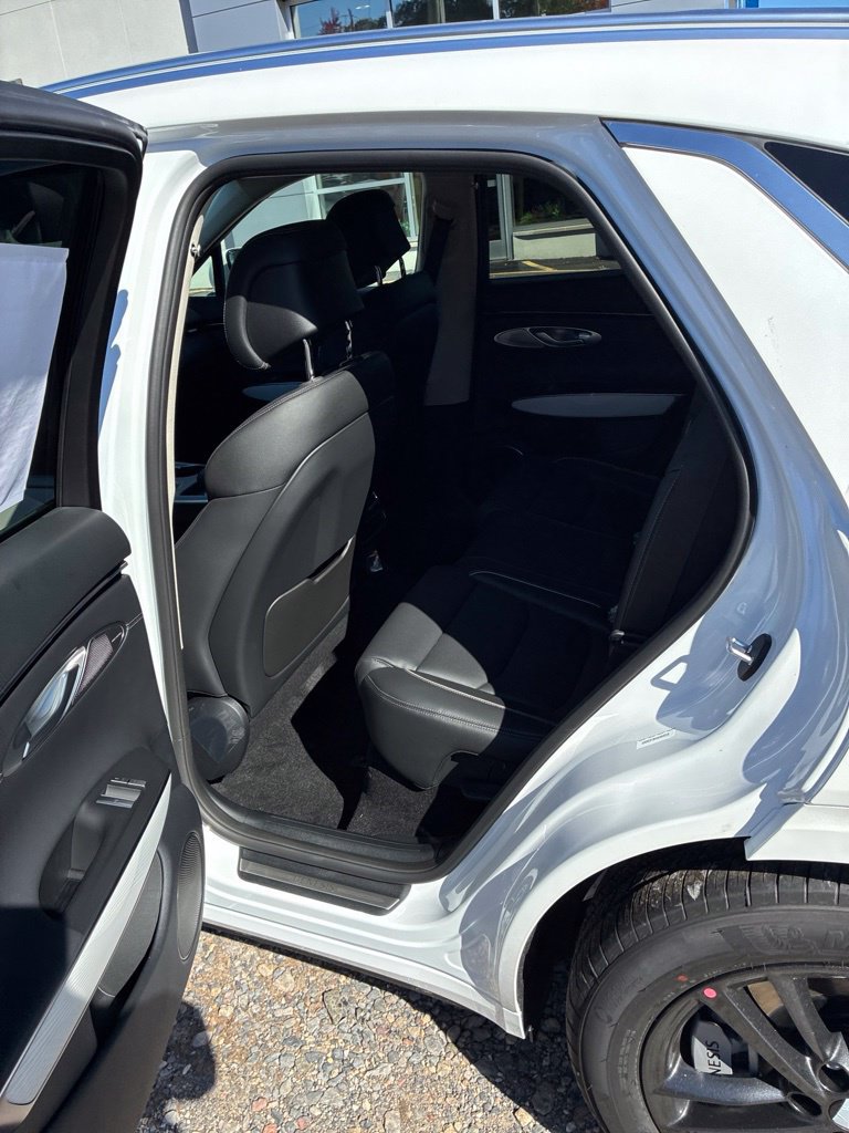 New 2027 Genesis GV70 2.5T Advanced AWD/4WD image 21