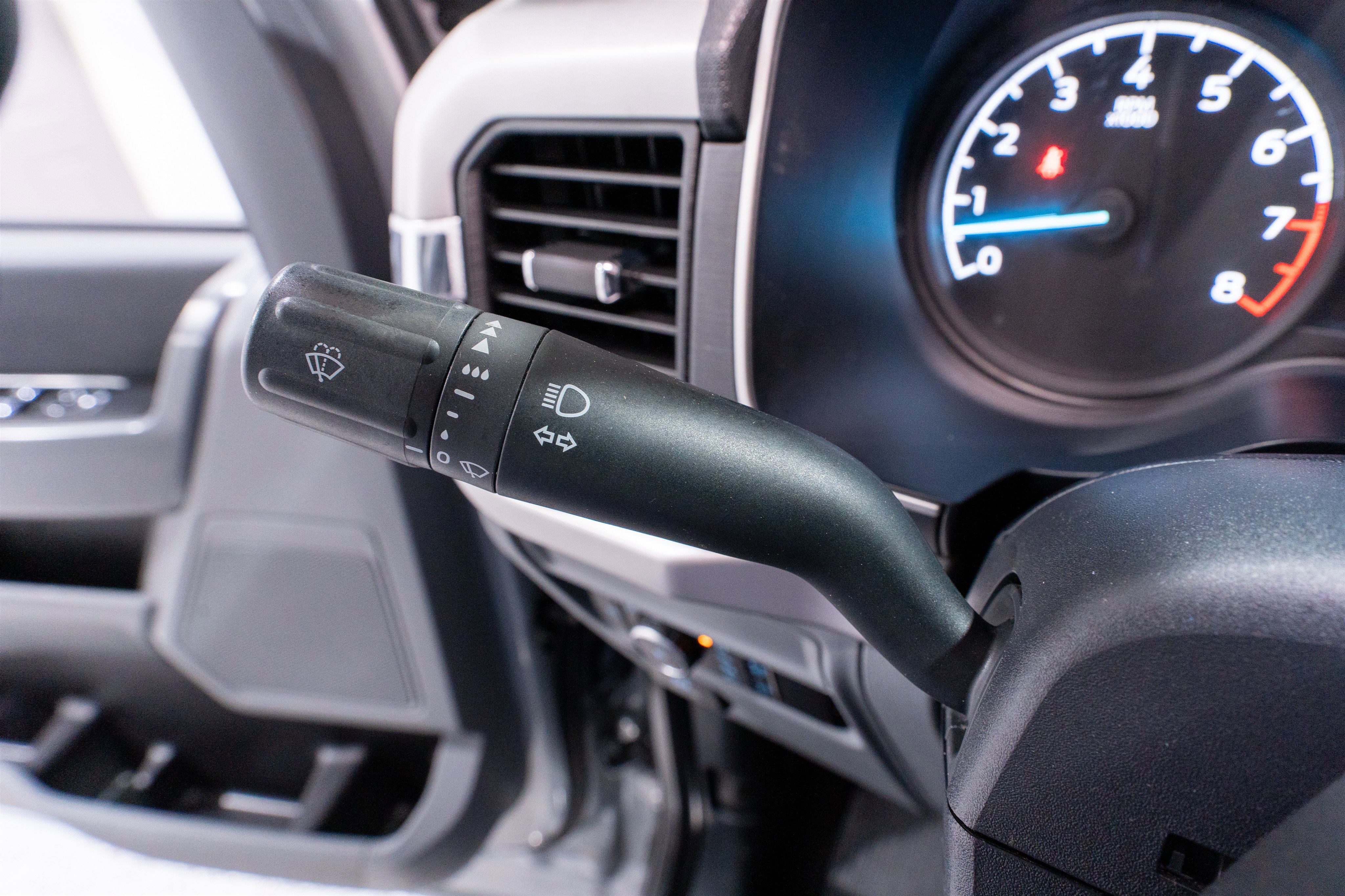 Used 2023 Ford F150 XLT w/ XTR Package image 30