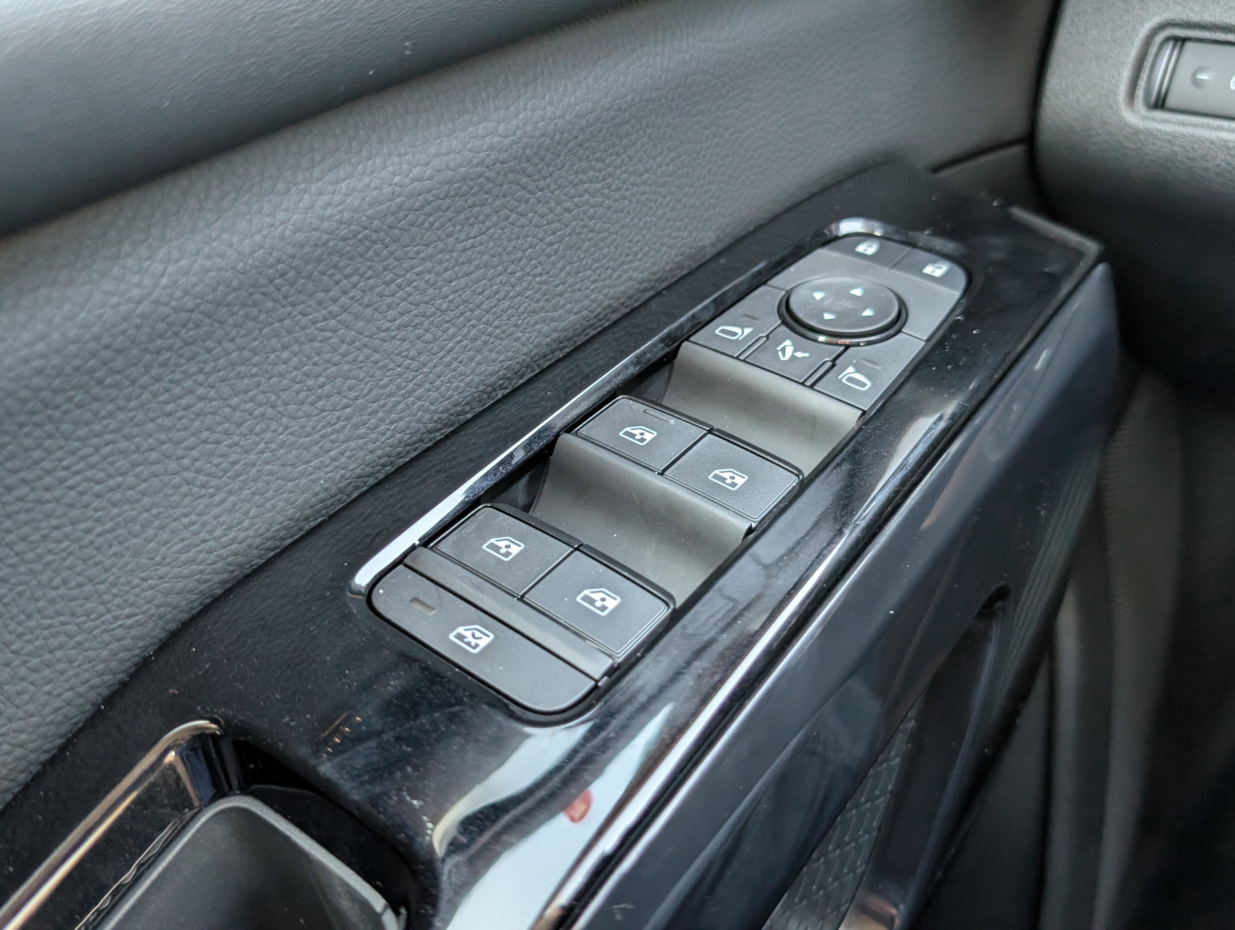 New 2026 Nissan Pathfinder Platinum AWD/4WD image 21