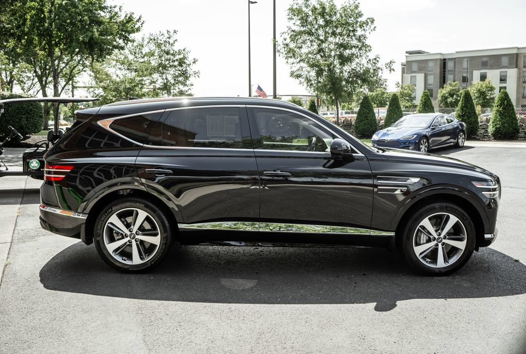 Used 2021 Genesis GV80 3.5T w/ Advanced Package 06 AWD/4WD image 3
