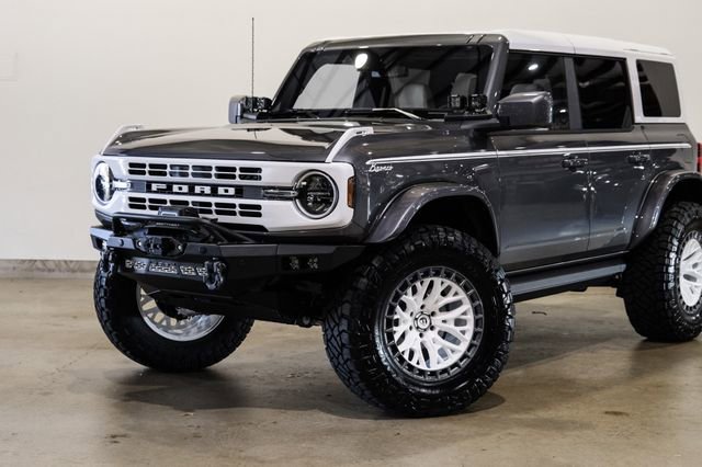 Used 2025 Ford Bronco Heritage Edition image 18