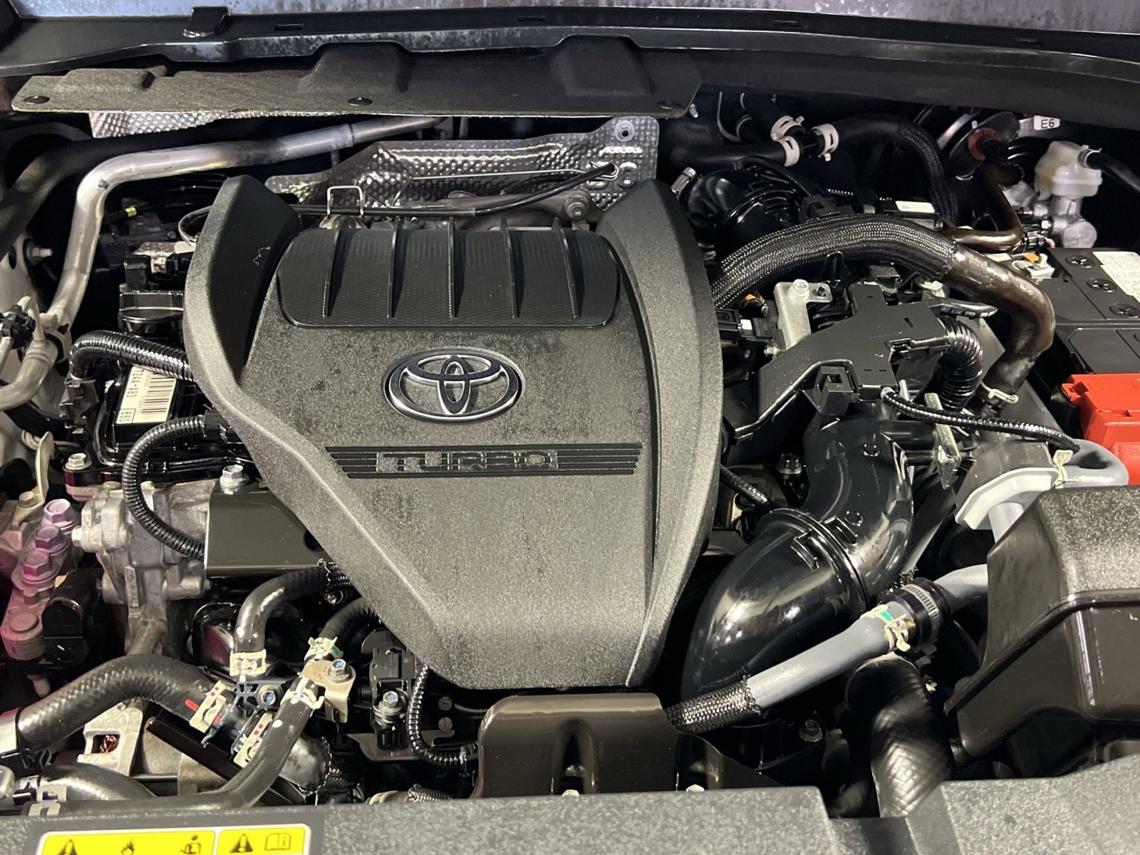 Used 2024 Toyota Grand Highlander AWD image 31