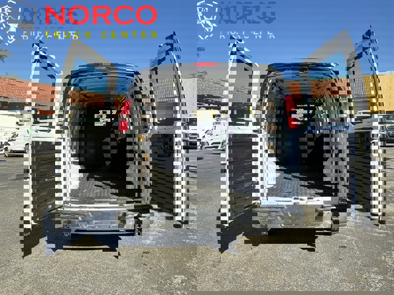 Used 2023 Chevrolet Express 2500 w/ Driver Convenience Package image 11