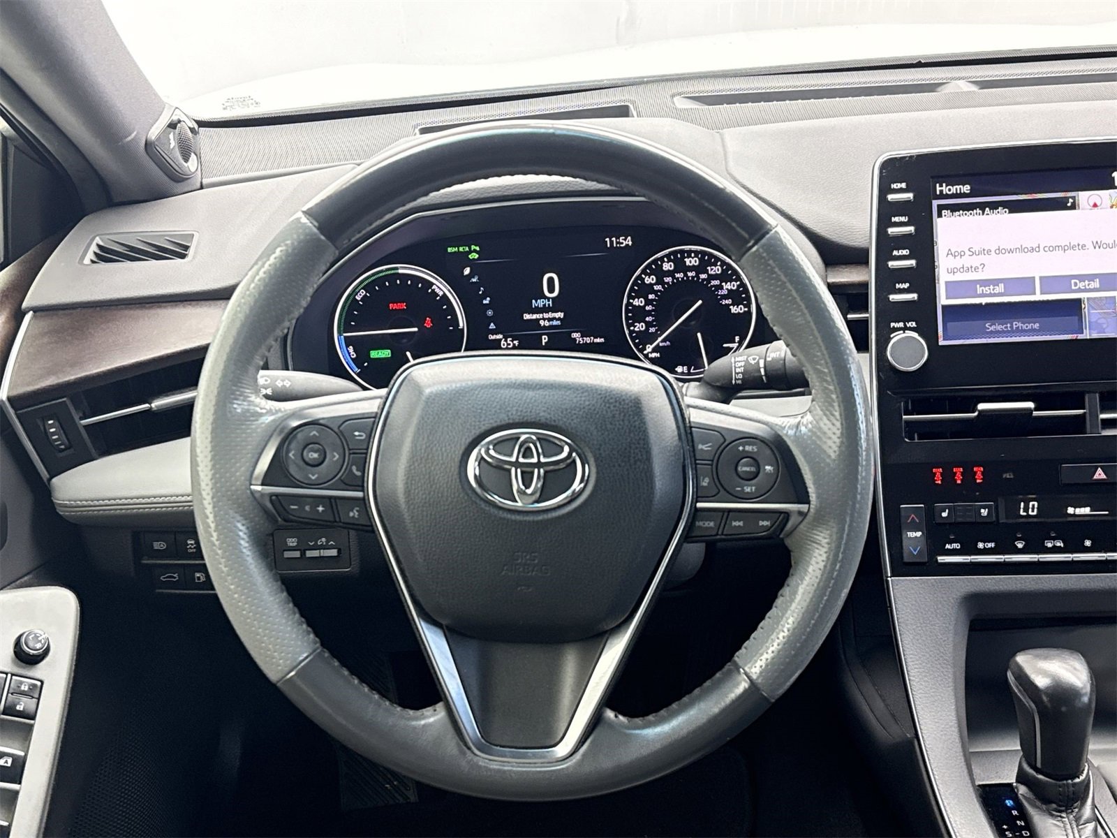 Used 2020 Toyota Avalon Limited image 20