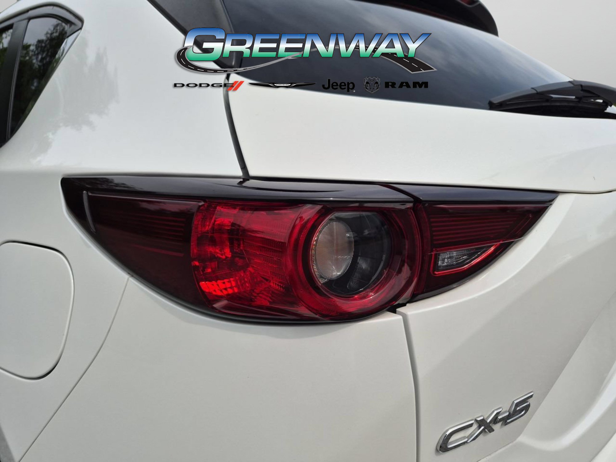 Used 2018 MAZDA CX-5 Touring w/ Preferred Equipment Package FWD image 33