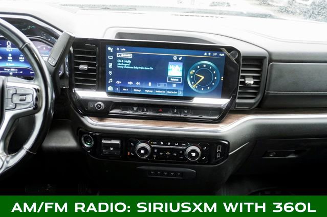 Used 2024 Chevrolet Silverado 3500 LT w/ Convenience Package image 11