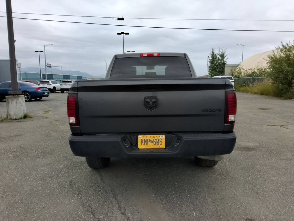 Certified 2024 RAM 1500 Warlock AWD/4WD image 7