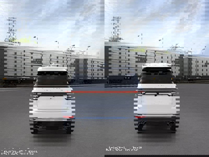 New 2026 Lincoln Aviator AWD image 27