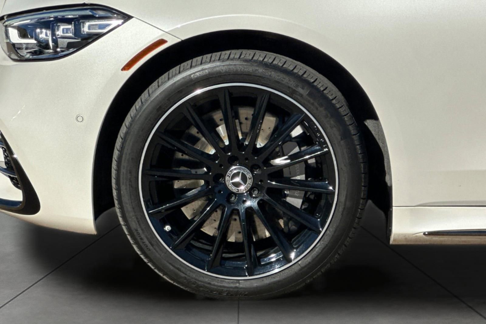 Certified 2023 Mercedes-Benz S 500 4MATIC image 4