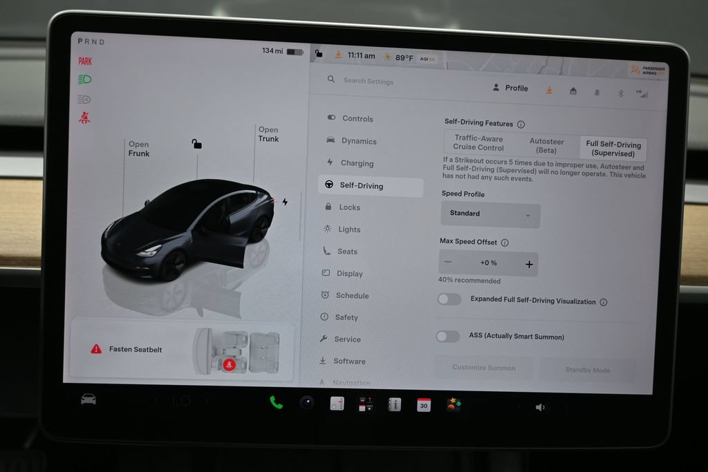 Used 2023 Tesla Model 3 Standard Range RWD image 26