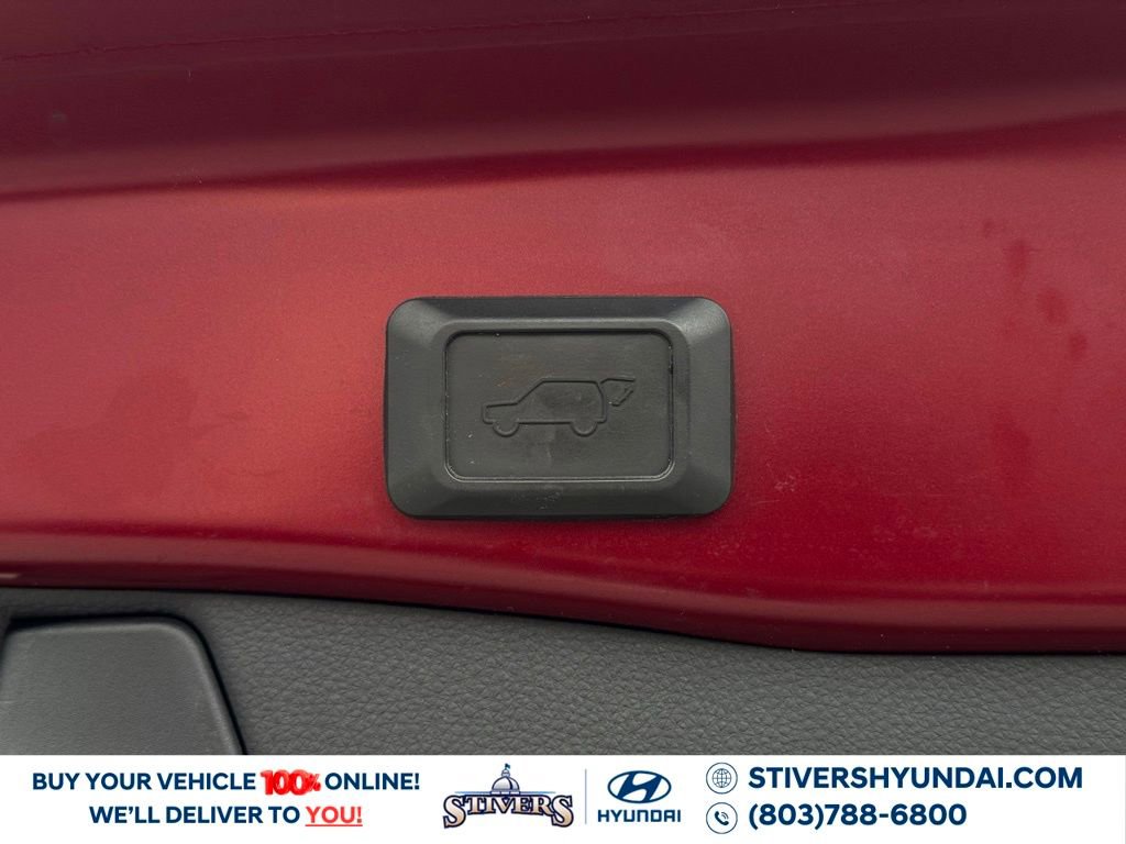 Used 2019 Toyota RAV4 Limited image 21