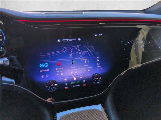 New 2026 Mercedes-Benz EQS 550 4MATIC SUV image 12