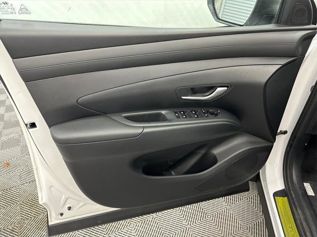 New 2026 Hyundai Tucson Blue SE w/ Tow & Go Package image 10