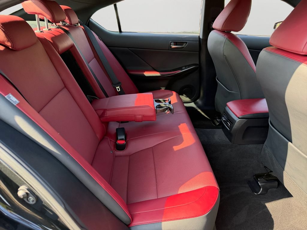 Used 2022 Lexus IS 300 AWD w/ Premium Package image 9