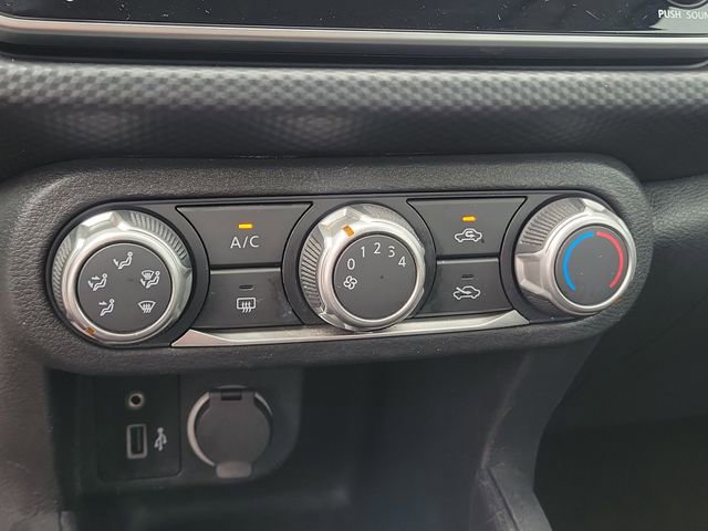 Used 2023 Nissan Kicks S FWD image 28