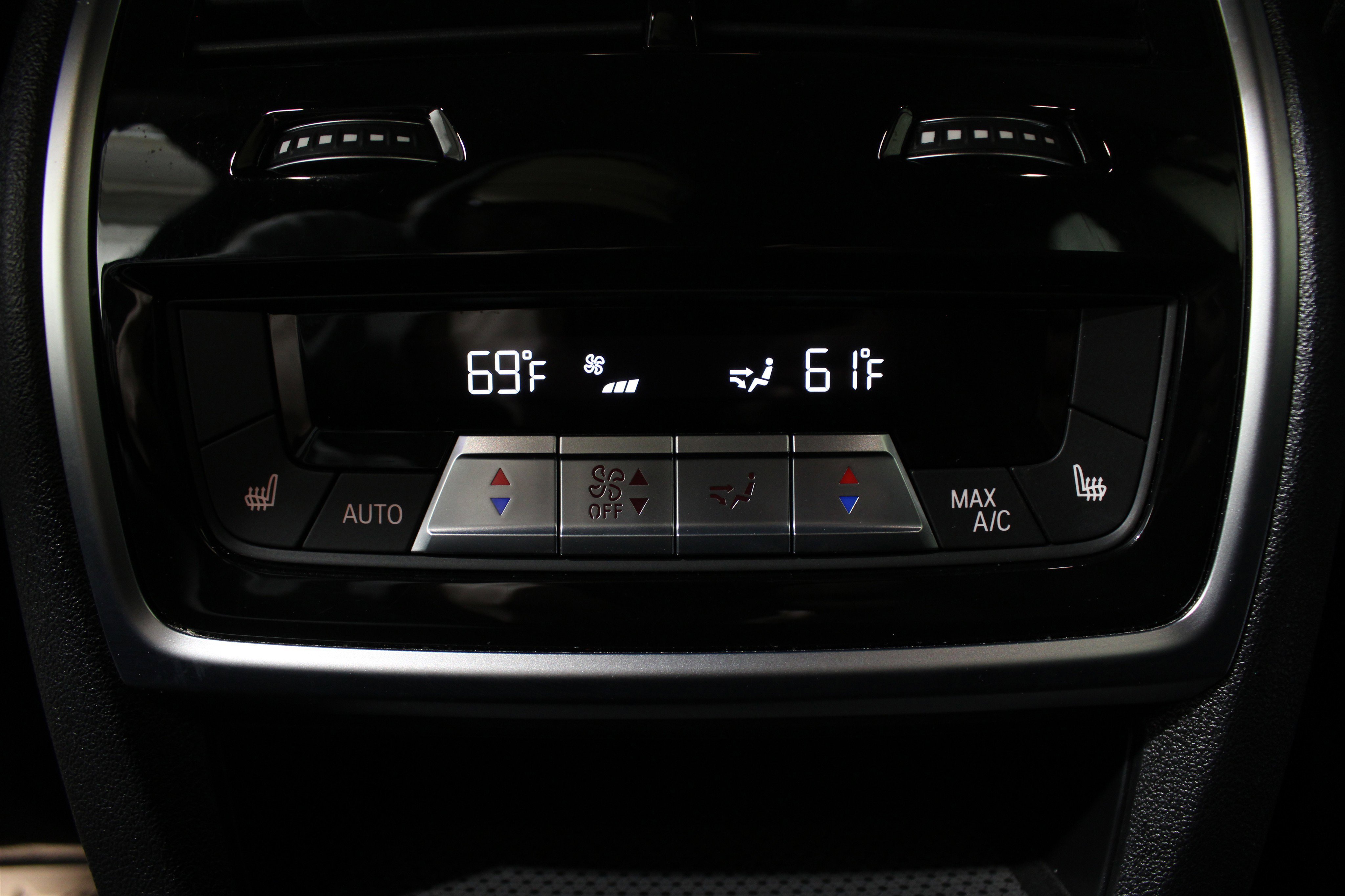 Used 2019 BMW X5 xDrive40i w/ M Sport Package image 23