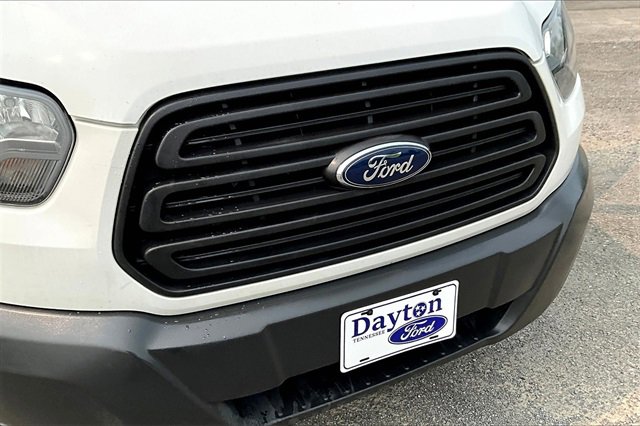 Used 2018 Ford Transit 250 130 Low Roof image 31