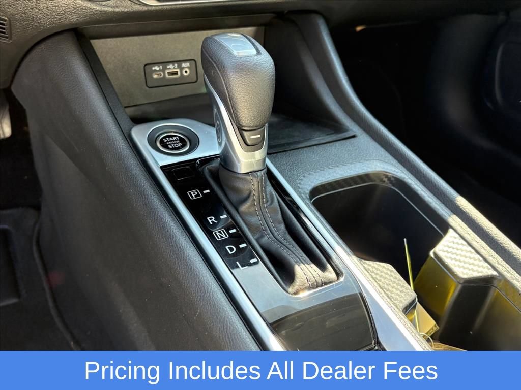 Certified 2023 Nissan Sentra SV FWD image 25