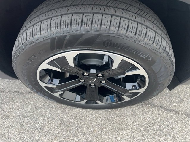 New 2026 Chevrolet Equinox LT w/ Convenience Package II image 9