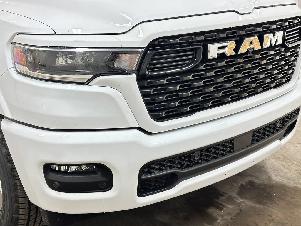 New 2026 RAM 1500 Big Horn AWD/4WD image 12