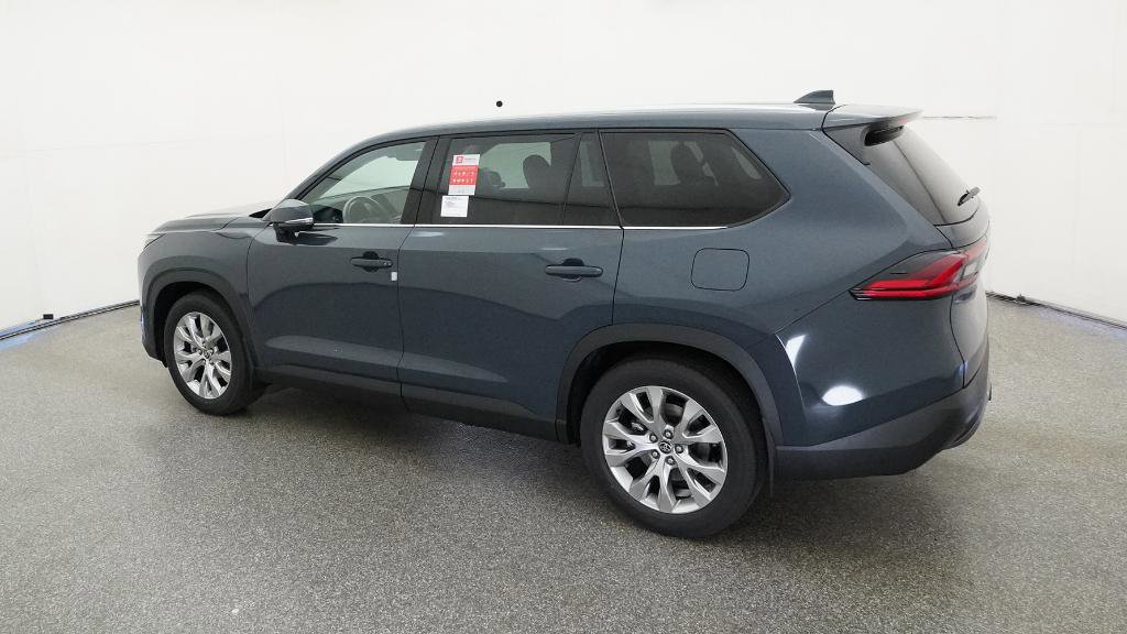 New 2026 Toyota Grand Highlander Limited image 4
