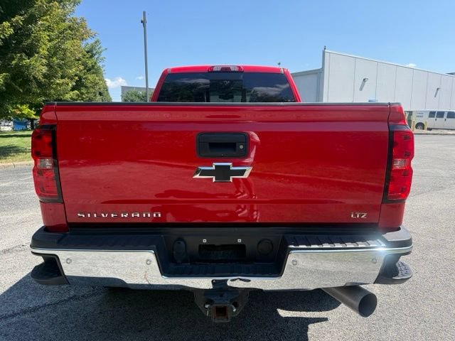 Used 2019 Chevrolet Silverado 2500 LTZ w/ LTZ Plus Package AWD/4WD image 7