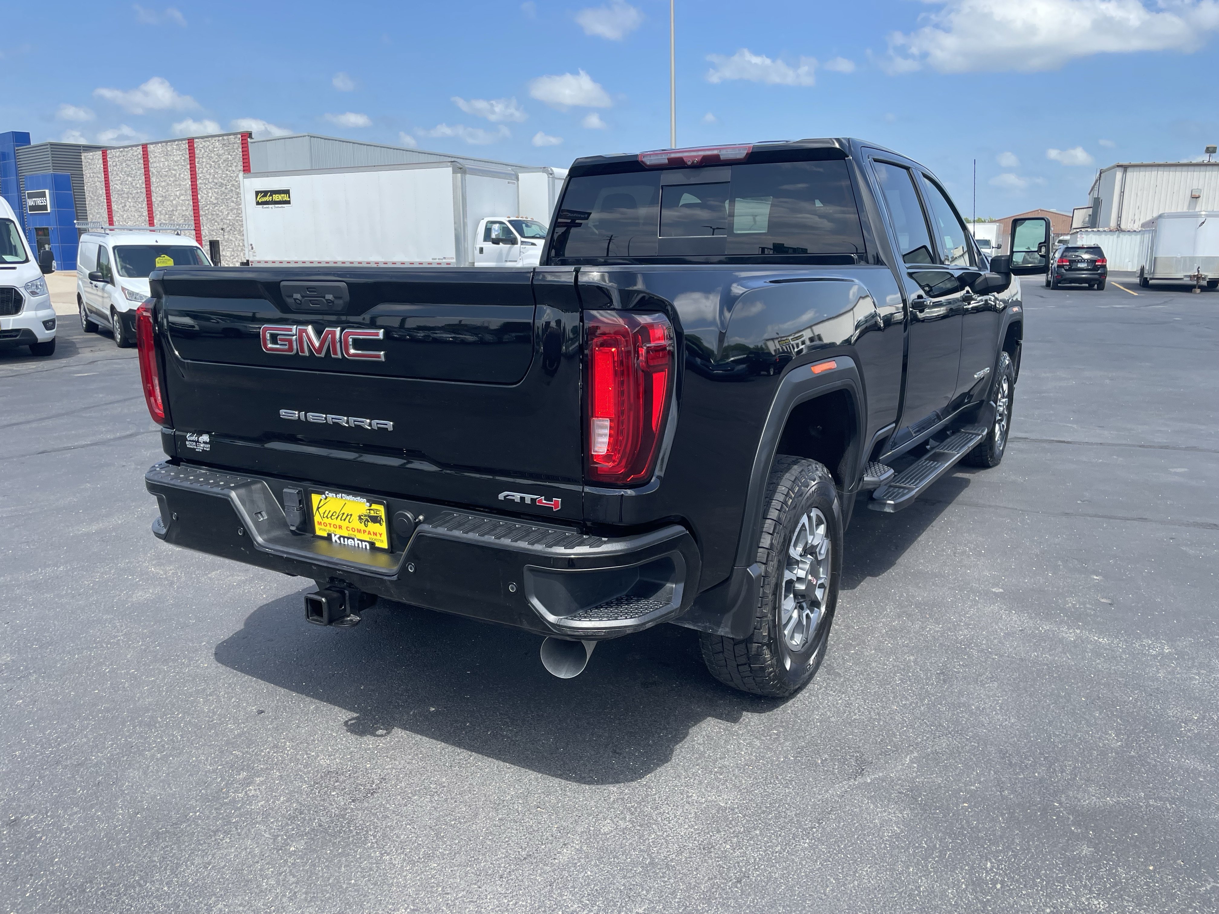 Used 2021 GMC Sierra 2500 AT4 w/ AT4 Preferred Package AWD/4WD image 8