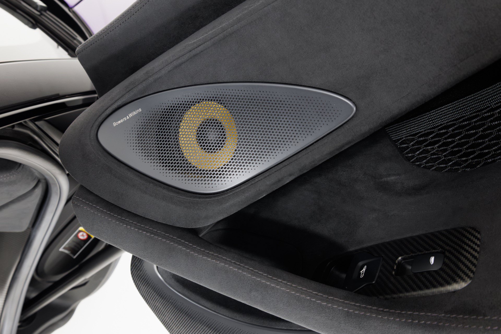 Used 2020 McLaren 600LT Spider RWD image 46