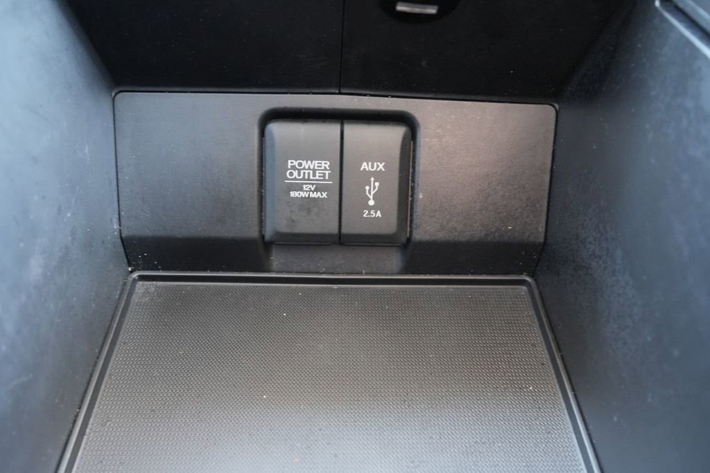 Used 2017 Honda Pilot Touring image 40