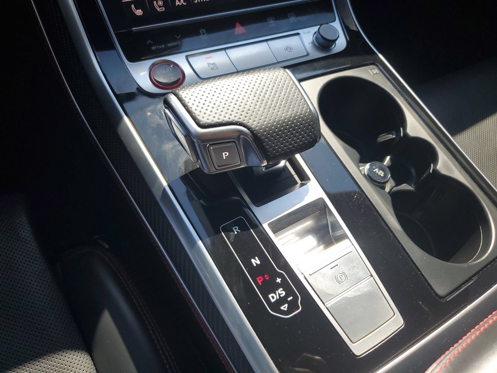 Used 2021 Audi RS Q8 w/ Black Optic Package AWD/4WD image 27