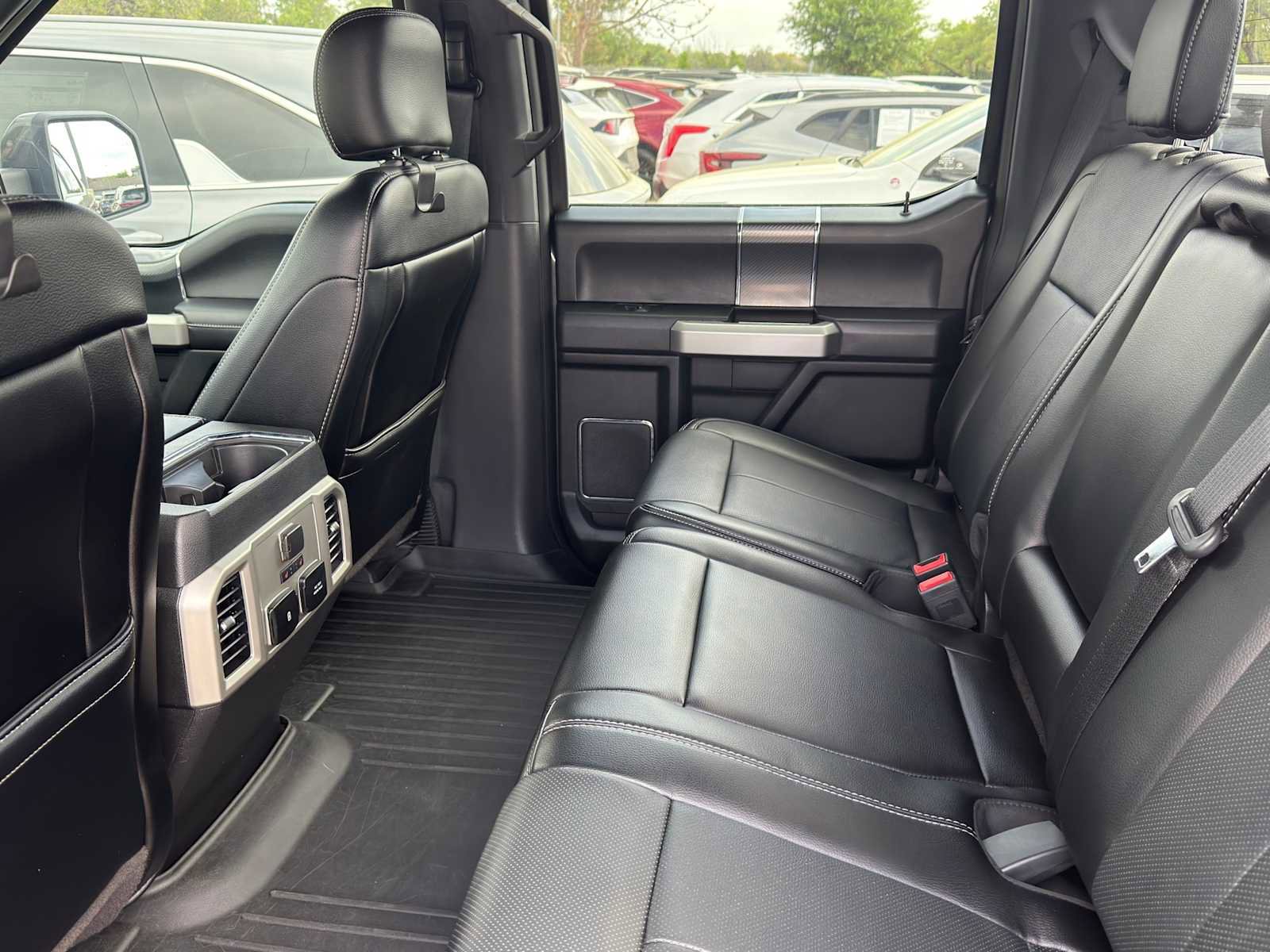 Used 2018 Ford F150 Lariat w/ Equipment Group 502A Luxury image 31