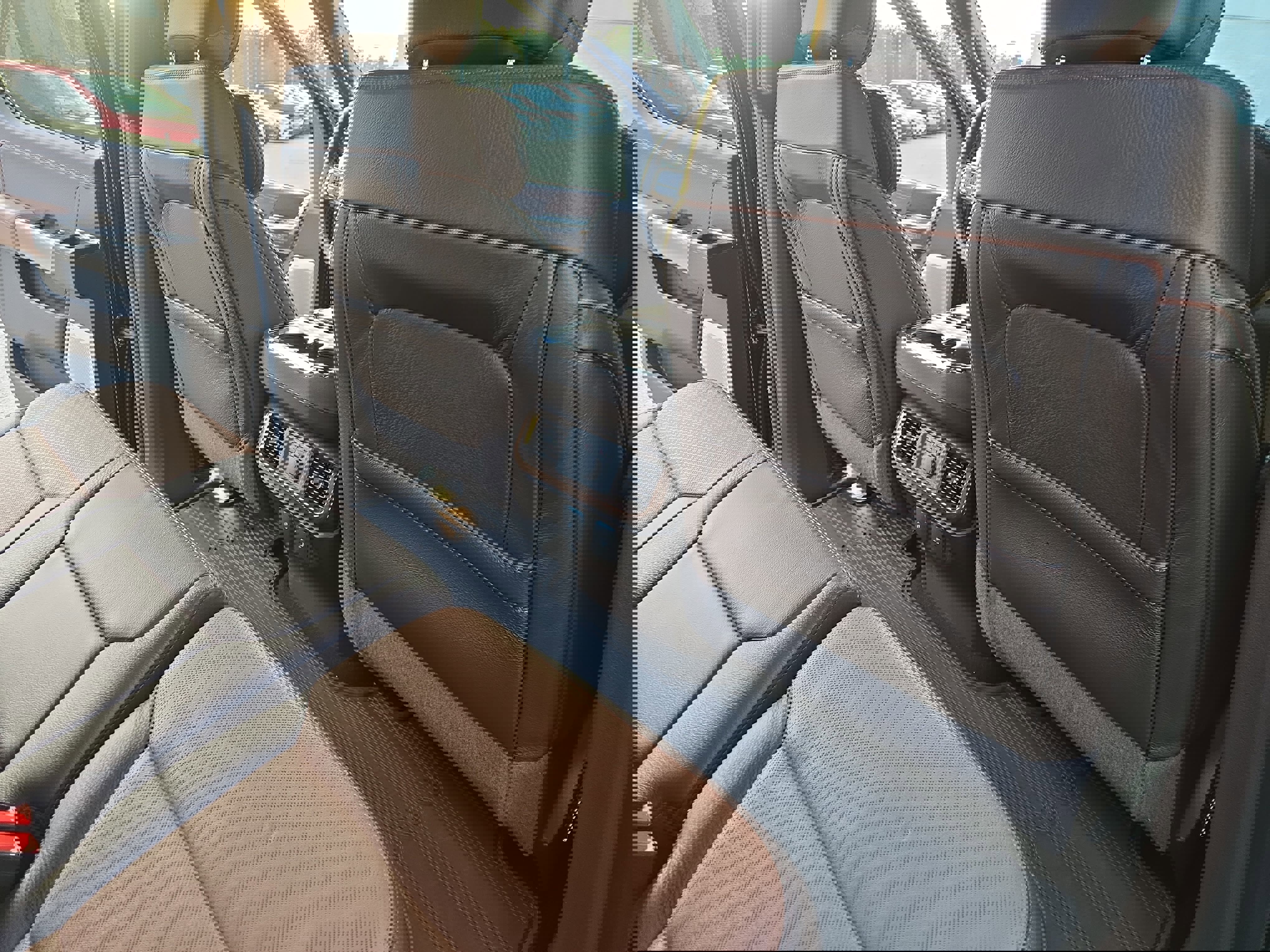 Used 2024 Ford F150 King Ranch w/ FX4 Off-Road Package image 12