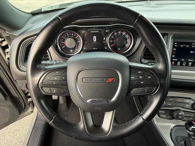 Used 2023 Dodge Challenger SXT RWD image 15