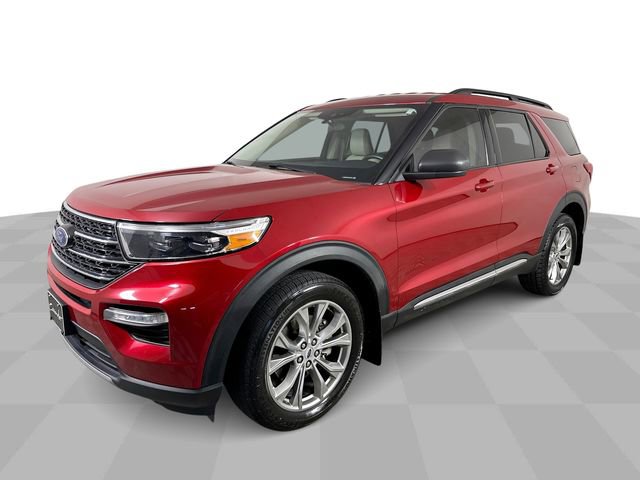 Used 2023 Ford Explorer XLT w/ Equipment Group 202A AWD/4WD image 1