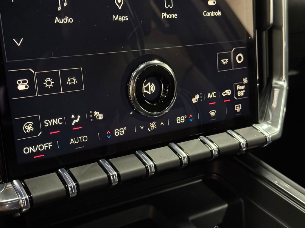 New 2025 GMC Acadia Elevation w/ Elevation Premium Package image 32